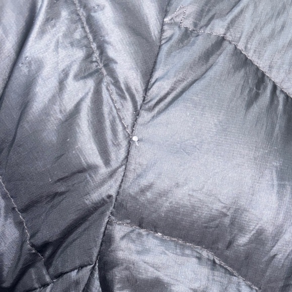 Merrell Women's Quilted Black Puffer Coat - Picture 5 of 6